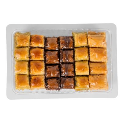 Loccumia Baklava Pastry Gift Box Halal Snacks with Chocolate, Pistachios, Walnuts, Hazelnuts, Shatila Arabic Greek Turkish Baklava, Christmas Gift 1.1 lb, 500 gr