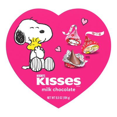 HERSHEYS KISSES Milk Chocolate Snoopy and Friends, Valentines Candy Gift Box, 6.5 oz