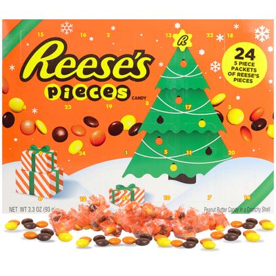 Reeses Pieces Chocolate Advent Calendar, 2024 Countdown to Christmas with Individually Wrapped Candy Each Day, 24 Days