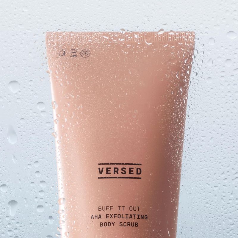 Versed Buff It Out AHA Exfoliating Body Scrub and Mask - Lactic Acid Glycolic Acid Exfoliant - Microfine Pumice Body Exfoliator to Polish and Smooth Bumpy, Dry Skin - Vegan Cruelty-Free (6 oz)