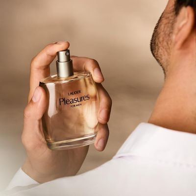 Este Lauder Pleasures for Men Cologne Spray with Notes of Sandalwood, Citrus Nectarine, 3.4 Fl Oz
