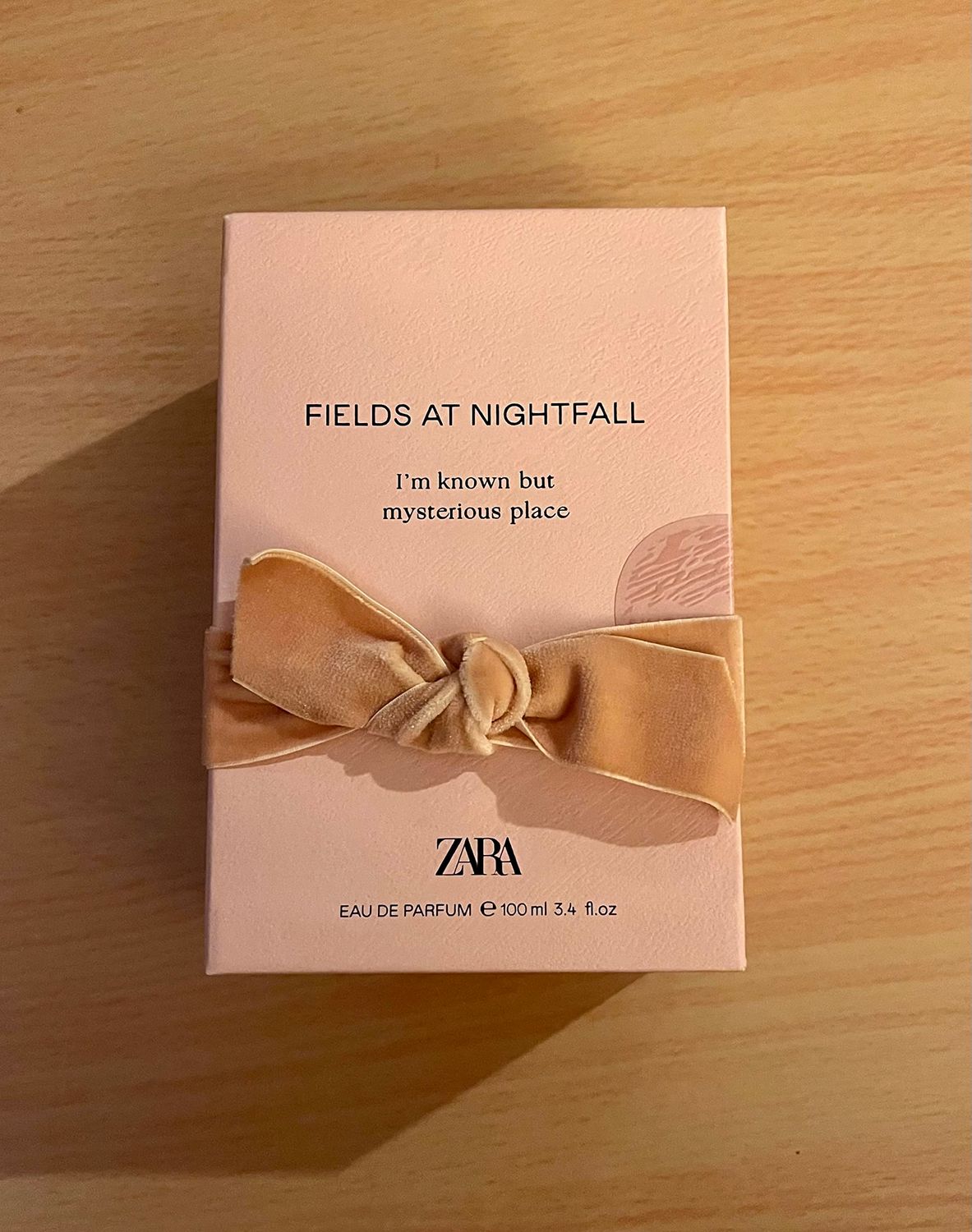 ZARA FIELDS AT NIGHTFALL 100 ML Women&#39;s Perfume WOODY EAU DE PARFUM FRAGRANCE PYRAMID INCLUDES NOTES OF HEDIONE, JASMINE AND SANDALWOOD Long Lasting