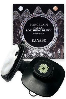 K-Beauty DANABE Porcelain-Skin Facial Polishing Brush Non-Slip Face and Body Silicone Scrubber Korean Skin Care Facial Cleansing Brush Portable Face Scrubber Exfoliator (Black)