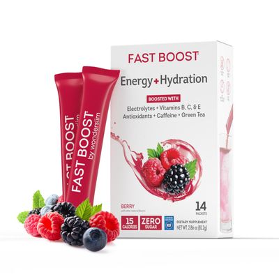 Wonderslim FAST BOOST Energy Hydration Drink Mix - Berry flavored, Sugar Free Electrolytes Powder Packets with Antioxidants, Green Tea Extract, Vitamins B, C E (14 Stick Packs)