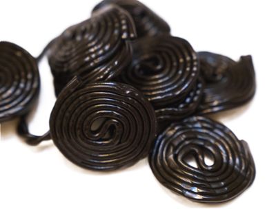 Black Licorice Wheels - 1 lb of Bulk Fresh Sweet Licorice. Approximately 40 Wheels per Bag