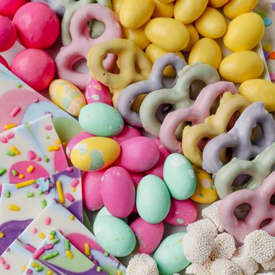 Easter Gift Baskets, Snack Variety Holiday Crate, Spring Gift Assortment, Unique Food Treats for Family Holiday Ideas, Large, Bonnie &amp; Pop