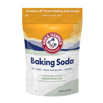 ARM &amp; HAMMER Baking Soda Made in USA, Ideal for Baking, Pure &amp; Natural, 2.7lb Bag