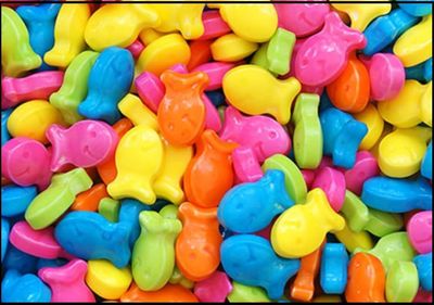 Bayside Candy Gone Fishing Hard Candy - Fish Shaped Hard Candy - Rainbow Aquarium Fish - Candy Coated Fish (1LB)