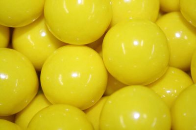 Bayside Candy 1&quot; Large Gumballs - Colored Gumball Collection - Gumball Machine - Shimmer and Solid Colors (Yellow Gumballs 1&quot; Large, 1LB)