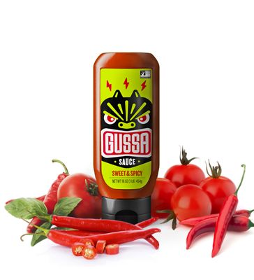 GUSSA Sauce 16 oz - Sriracha Style Sweet &amp; Spicy Sauce - Perfect for Burgers, Wraps, Chicken Wings, Tacos, Salads, Noodles &amp; More. Vegan, Non-GMO, No Preservatives, Gluten-Free, BPA-Free.