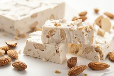 Andy Anand Sugar Free Roasted Almond Soft Nougat Brittle - 18 Bite-Size Pieces Imported from Europe for a Flavorful Experience, Gluten-Free Delight with Every Bite (7 Oz)