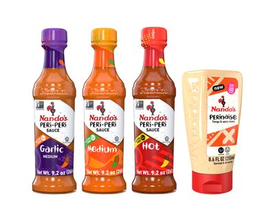 Nando&#39;s PERi-PERi Sauce Mixed Pack - Medium, Hot, Garlic, and PERinaise Original Gluten Free Non GMO, 9.1 oz and 8.6 oz (4 Pack)