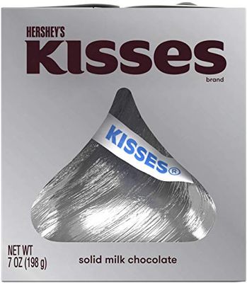 HERSHEY&#39;S KISSES Solid Milk Chocolate Candy Gift Box, 7 oz