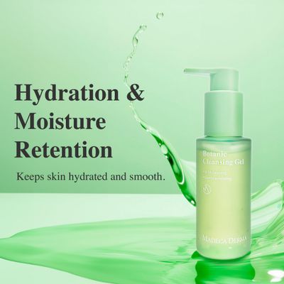 Madeca DERMA Botanic Cleansing Gel - pH Balancing Cleanser with Centella Asiatica & Tea Tree, Korean Skincare, Soothing & Calming with Natural, Hypoallergenic Ingredients (8.3 fl oz)