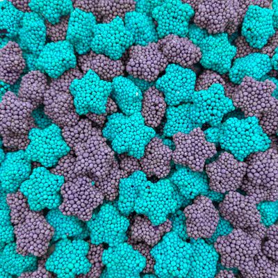 Cosmo Clusters Candy - 1.5 Pound Pack - Crunchy Gummies - Berry Flavored
