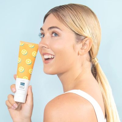 Elizabeth Mott Sure Thing Vitamin C Gel Foaming Facial Cleanser - Deep Cleansing, Hydrating Face Wash for All Skin Types - Removes Dirt & Makeup, Brightens, & Smooths Skin - Vegan, Cruelty-Free, 150ml