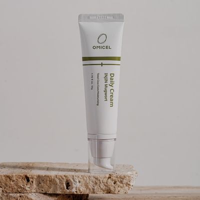 OMICEL INJIN Mugwort Daily Cream 50mL(1 Count) - Hydrating Korean Skincare Solution Moisturizing Face &amp; Body Cream with Candida Bombicola Ferment