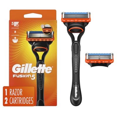 Gillette Fusion5 Razor for Men, Handle 2 Razor Blade Refills