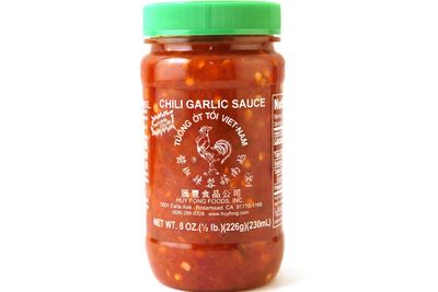 Huy Fong, Chili Garlic Sauce, 8-Ounce Jars (Pack of 6)