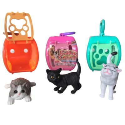 Kidsmania Kitty Korner Gift, Novelty Cat With Fish Candy - Pack of 3 (Colors May Vary) By Lyza&#39;s Sweets &amp; Treats