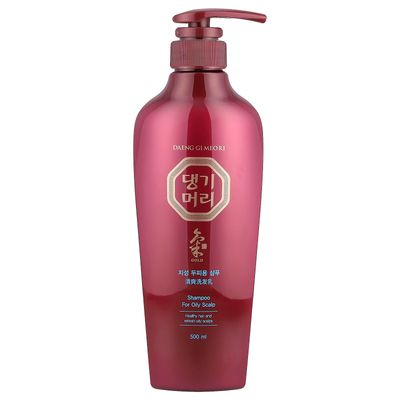 Daeng Gi Meo Ri - Shampoo for Oily Scalp, Herbal Extracts, Hair Strengthener, Sebum Control, 16.9 fl oz (500 ml)