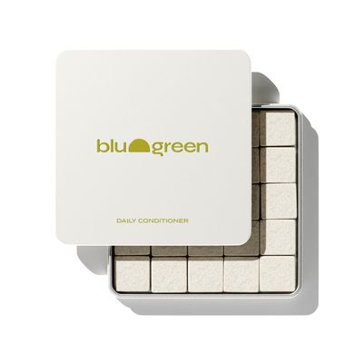 BLU GREEN Daily Conditioner, Weightless Moisture, TSA-Safe, Travel, Soft, Resilient Hair, Vegan, CrueltySulfatePlastic Free, Professional Quality, Protect from Enviro stress, 60g2oz, 50 Tablets