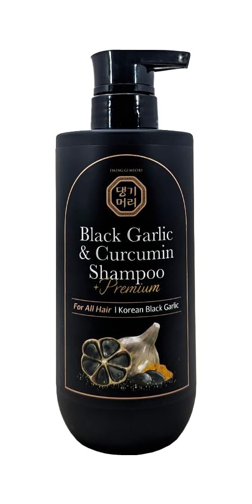 Daeng Gi Meo Ri - Korean Black Garlic Curcumin Shampoo 16.9 FL Oz 500ml with 10 Traveling Pouch Samples(7ml) - Herbal Care, Samples may vary.
