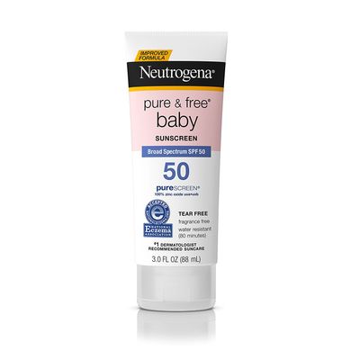 Neutrogena Pure Free Baby Mineral Sunscreen Lotion with Broad Spectrum SPF 50 Zinc Oxide, Water-Resistant, Hypoallergenic Tear-Free Baby Sunscreen, 3 fl. oz, 3 pk