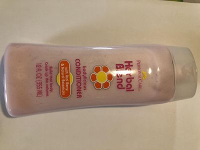 Herbal Blend Conditioner for Dry Hair, Creamy Formula, 12 fl oz (355 ml)