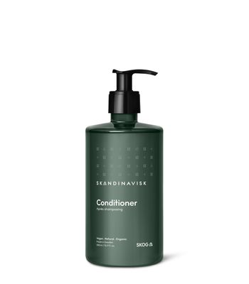Skandinavisk Conditioner SKOG Forest Scent notes: Pine needles and fir cones, birch sap and woodland lily of the valley, 16.91 fl.