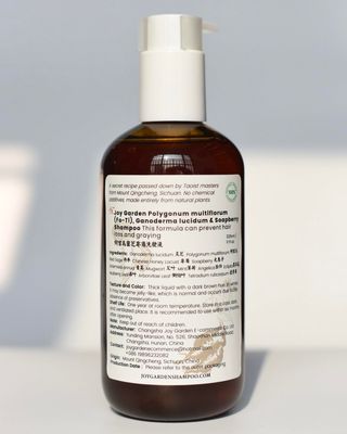 Joy Garden He Shou Wu Fo-ti Polygonum multiflorum Reishi Mushroom Soapberry herbal foaming Shampoo natural fragrance Anti-Hair Loss Prevents Graying Natural Ingredients, TCM Formula sulfate-free