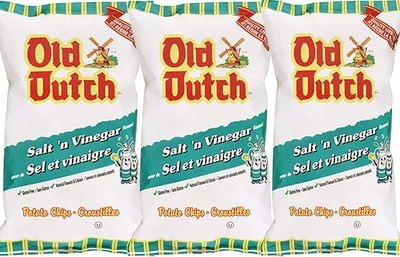 Old Dutch Salt Vinegar Flavoured Potato Chips 255g - 3 X Large Bags Imported from Canada (3-Pack)