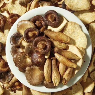 Mixed Mushroom Crisps, Instant Dehydrated Mixed Vegetable Dried Mushroom Crisps, Black Truffle Ham Flavored Mushroom Crisps, 120g4.23ozPack