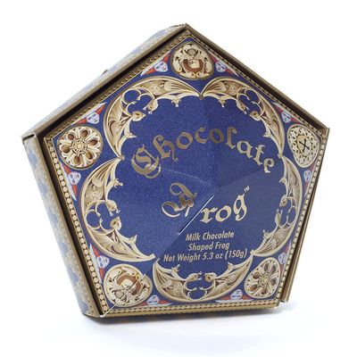 Wizarding World of Harry Potter Candies Chocolate Includes Hogwarts Wizard Card (5.3 OZ Chocolate Frog)