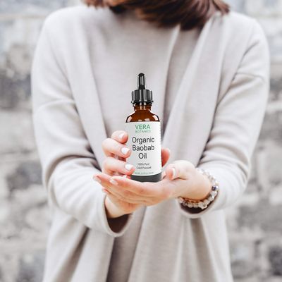 Vera Botanics ORGANIC BAOBAB OIL 100 Pure Natural, Unrefined, Cold-Pressed For Face, Dry Skin, Nails, Lips, Body Hair - Reduce Hair Breakage, Even Out Skin Tone, Therapeutic Massage