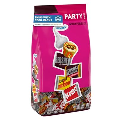 HERSHEY&#39;S and REESE&#39;S Miniatures Assorted Chocolate Candy Party Pack, 32.9 oz