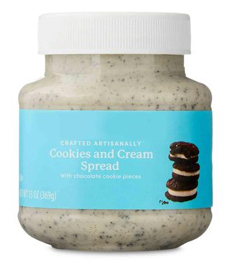 Cookies and Cream Spread, Chocolate Cocoa Cookie Pieces, Butter Spread, Snack Snacking Food Gift Treat, 1 bettergood Jar, 13oz