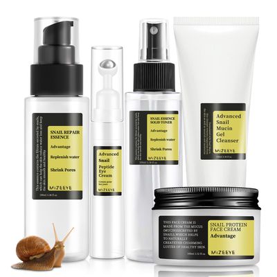 Advanced Snail Mucin Skincare Set For Teen Girl, Anti Wrinkle Repair Face Skin Care Gift Set With Face Wash, Toner, Serum, Face Cream, Eye Cream, 5PCS Peptides Snail Mucin Kit Travel Size For Women.
