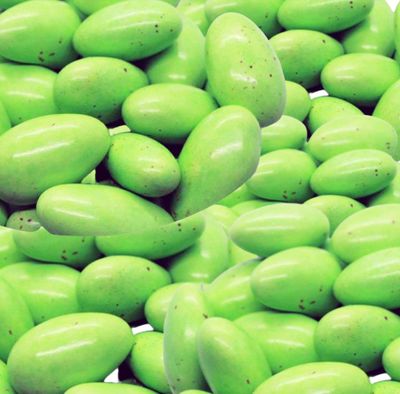 Niamara&#39;s Chocolate Chip Mint Sundae Jordan Almonds - Gourmet Mint Flavored Candy, Premium Coated Almonds, Perfect for Weddings Parties, 6 oz