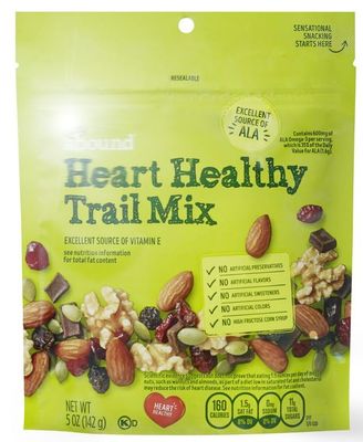 Abound Heart Healthy Trail Mix: Raisins Cranberries Walnuts, Roasted Almonds Pepitas, Chocolate Chips, Chunks (1 5oz Pack) Snack Snacking Food Break Treat
