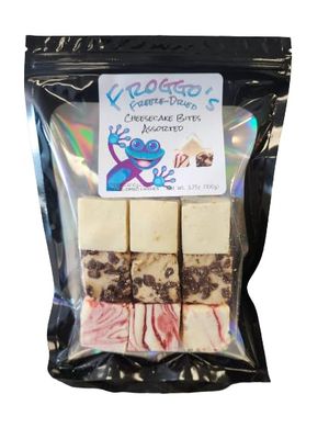 Tria Frog Treats Freeze Dried Cheesecake Bites Assorted (Strawberry, New York Caramel Chocolate Chip)