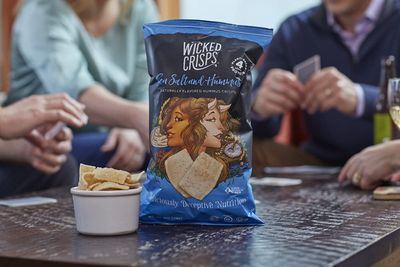 Baked Veggie Chips, Wicked Crisps - Sea Salt Hummus, Pea Chickpea, Healthy Snack, Gluten-free, Low-fat, Non-GMO, Kosher, No Additives or Preservatives, 4oz bags, (4 pack)