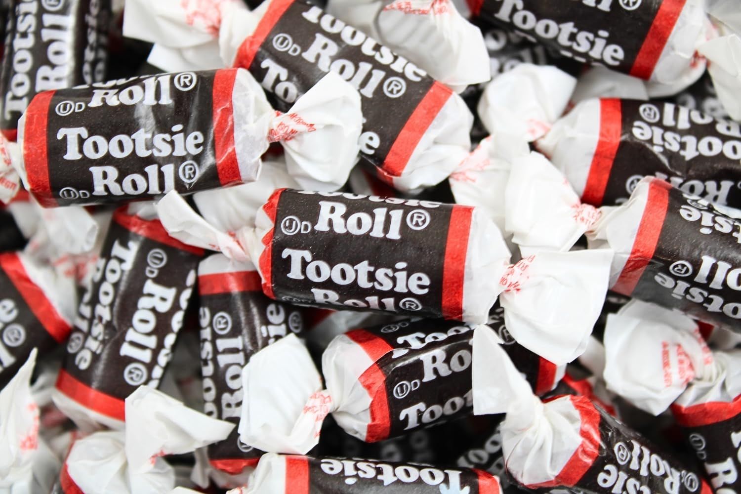 Chocolate Mini Tootsie Rolls - Bulk Tootsie Rolls Candy, Individually Wrapped Mini Bites Midgees, by Queen City Candy Cave (1 Pound)