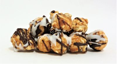 Gourmet Chocolate Drizzle Zigzag Popcorn by It's Delish - 16 Oz (1 Lb) Jumbo Container Bulk Popcorn - Tasty Snacks with Extra Crunch - Made in the USA - Candy Bar, Party Favors, Weddings, Birthdays