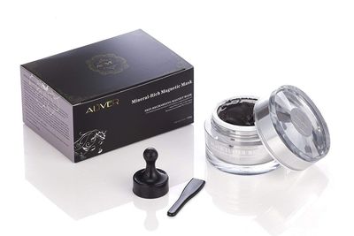 Facial Mask Magnetic Kit, Moisturizing Magnetic Peel Off Face Mask, Anti-Aging Skincare Mineral-Rich Natural Dead Sea Mud Mask Deep Pore Cleaning, for Men and Women(50ml)