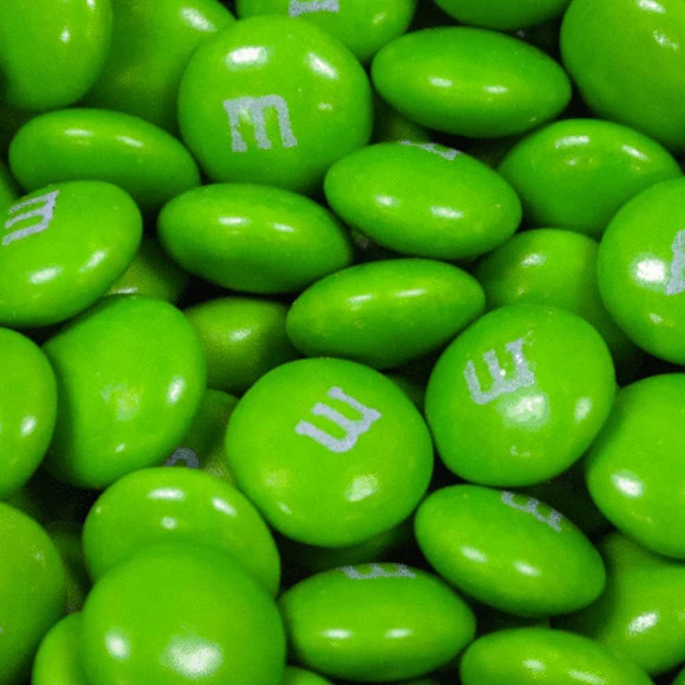 A Blend Above 500pcs Candy Coated Milk Chocolate - Vibrant Color Options for Candy Buffets, Parties, and Celebrations (1lb, 500pcs) (1 lb Bag, Green)