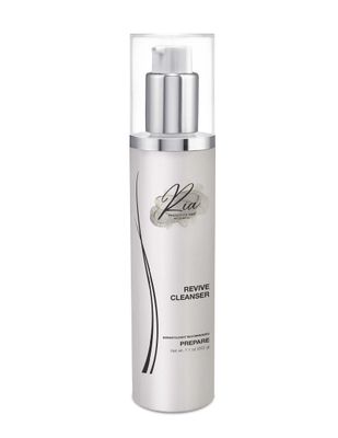 Ria Revive Cleanser