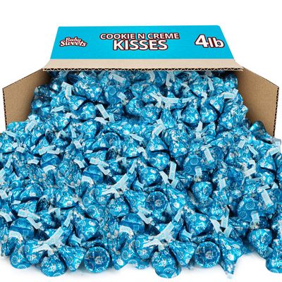 Hershey Cookies Cream Kisses Bulk Pack 4 Pound (Approx 400 Pieces) Individually Wrapped White Chocolate Cookies n Cream Candies For Parties, Special Events and Celebrations