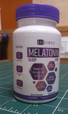 NAPSOMNIA Melatonin for Sleeping for Men Women - Sleep Melatonin wValerian Root Extract - Vegan Melatonin Capsules - Sleep Aid for Adults - Deep Sleep Supplements to Ease Jet Lag Strain (5 Mg)