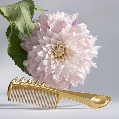 LOVE CHROME K24GP SCALP-GUASHA GOLDJapanese artisan hair comb